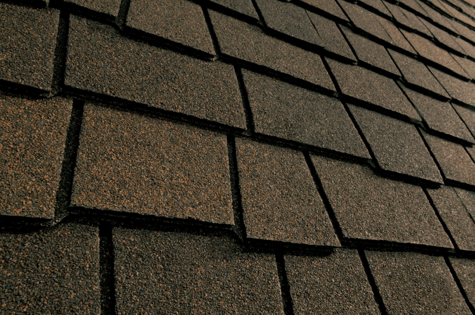 Shingles Resemble Wood Shakes Roofing