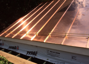 The entire home features a brass snow-retention system. PHOTO: MetalPlus LLC