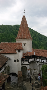 Photo 18. A view of the inner courtyard of the Bran Castle, 14th century. Photo: Ana-Maria Dabija.